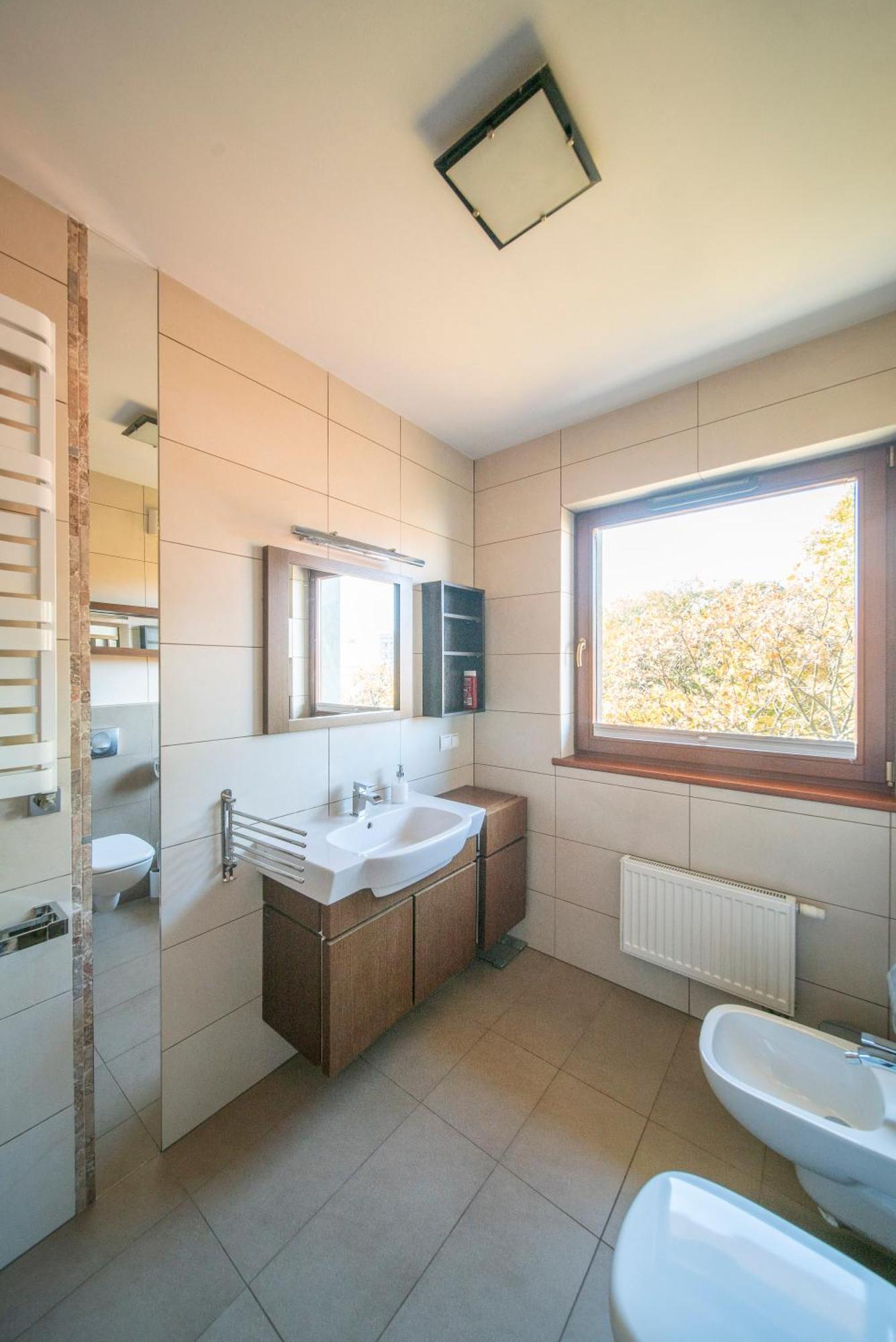 Apartament Werona Selfcheckin Ac Wroclaw Luaran gambar
